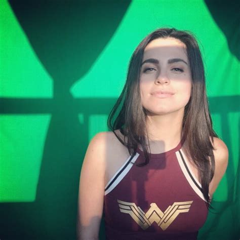 Hot Sexy Marissa Roberto Bikini Pics