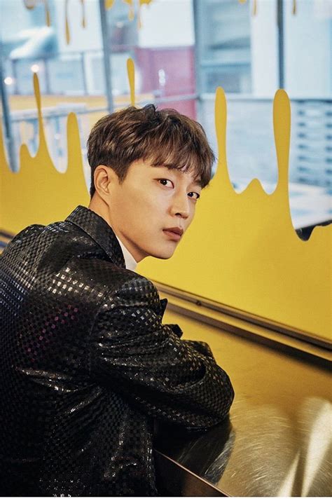 30 nam idol hot nhất hiện nay BTS EXO cạnh tranh khốc liệt vì comeback 2 nam thần Gen 2 bất