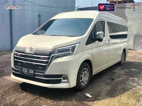 Sewa Mobil Mewah Hiace Premio KBM Trans