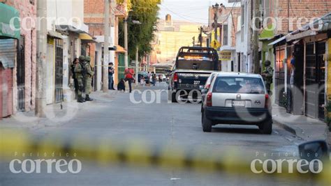 Hombre Es Asesinado Frente A Su Casa En La Colonia Valle De Se Ora De