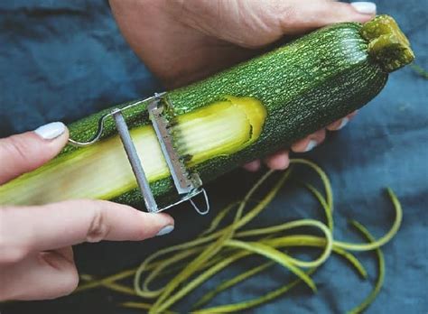 Спагетти из кабачков — 10 рецептов