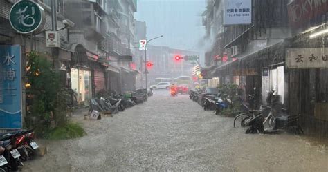 快訊／午後雷陣雨狂炸！北市吳興街排水不及 水淹半個輪胎高 社會 Ctwant