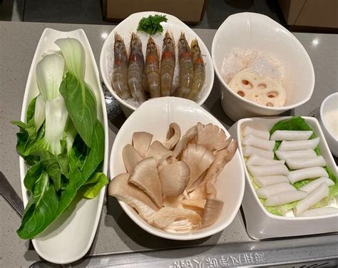 The Hot Spot Haidilao Hot Pot London Traveller Reviews Tripadvisor