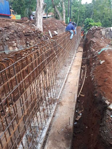 Dinding Penahan Tanah Sokko Pondasi