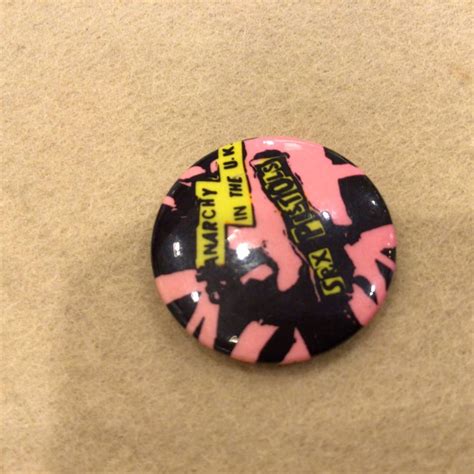 Yahoo オークション 年製 SEX PISTOLS ミリカンバッジ 個セット