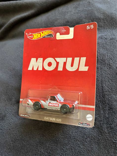 Hot Wheels Premium Lamborghini Urus мейн Datsun GTR Era Car 249 грн Колекціонування Київ на Olx