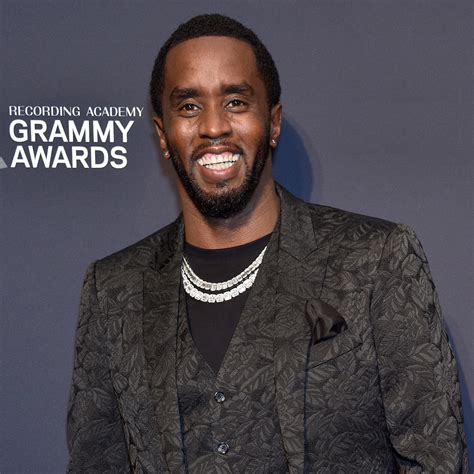 Diddy Shares First Glimpse Of Newborn Daughter Love In Christmas Photo