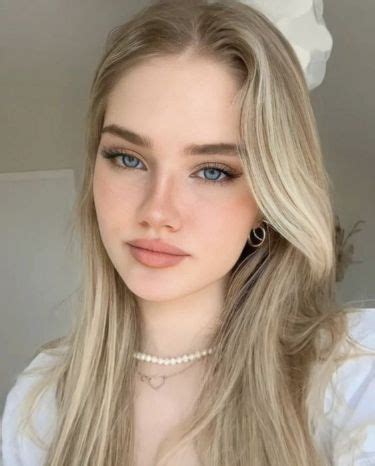 Sun Bum Blonde Formula Hair Lightener Oz Spray Bottle Count Blonde For Blonde To Medium