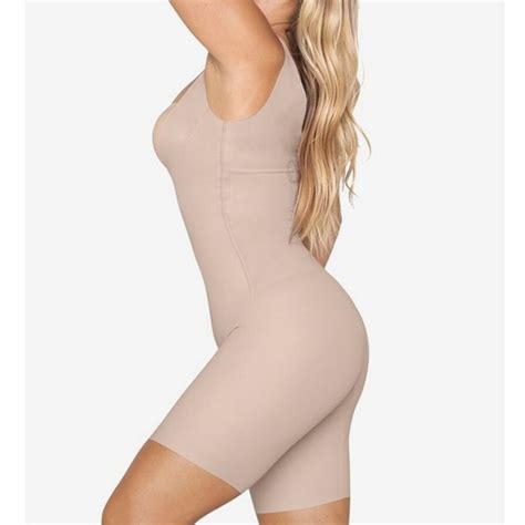 Leonisa Intimates Sleepwear Leonisa Small Nude Total Smooth Undetectable Stepin Midthigh