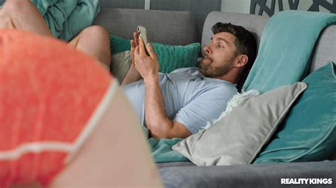 RealityKings Scarlett Jones See My Ass Porn Pic