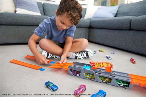 Hot Wheels Sürat Pistli Tır GVG37