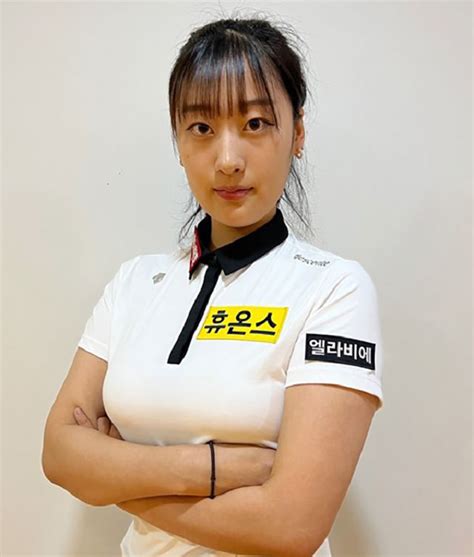 Hot girl bi a xinh như người mẫu đi cơ siêu phẩm gây sốt giải tiền tỷ