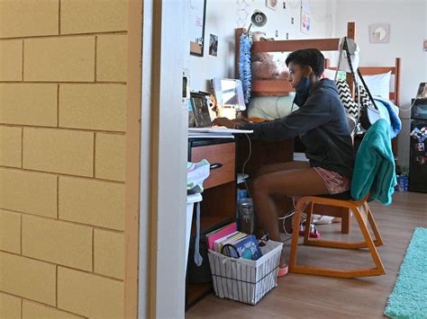 I Teach Sex Ed In College Here S What All College Students Wish Their Parents Knew About Sex On