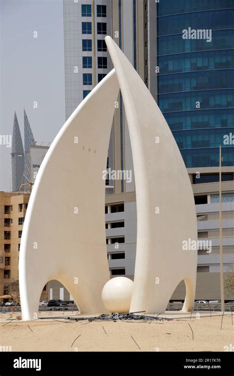 Bahrain Manama Another Pearl Monument Reflecting Bahrains Past