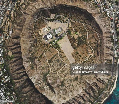 282 Diamond Head Hawaii Aerial Stock Photos, High-Res Pictures, and ...