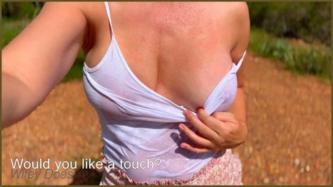 Wifey Gets Her Shirt Wet Nude Pics XHamster
