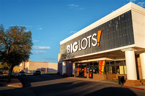 Big Lots strikes deal to keep hundreds of stores open and save jobs
