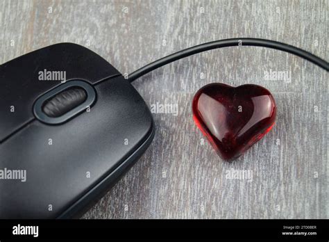 Heart Computer Mouse Hi Res Stock Photography And Images Alamy