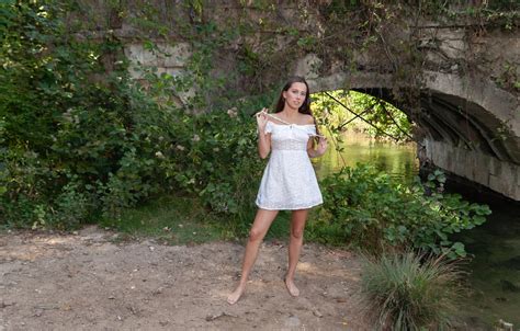 Wallpaper Nature Model Brunette Countryside Gorgeous Posing White Dress Beautiful Face