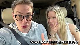 MAX FELICITAS INTRODUCE NEL MONDO DEL PORNO LA MILF ITALIANA ISIDE CHE SI FA SFONDARE E LECCA