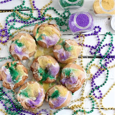 6 Mini King Cake Sairacaoilainn