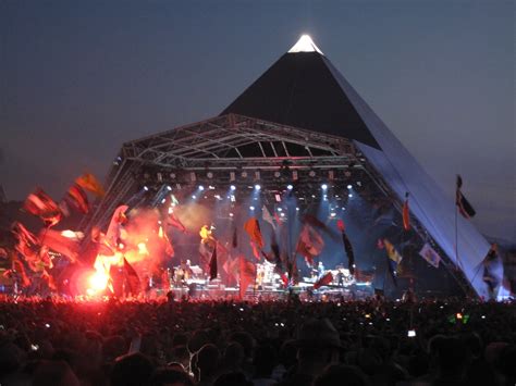 Pyramid Stage | Taken at the Glastonbury Festival, June 2009… | Russell ...