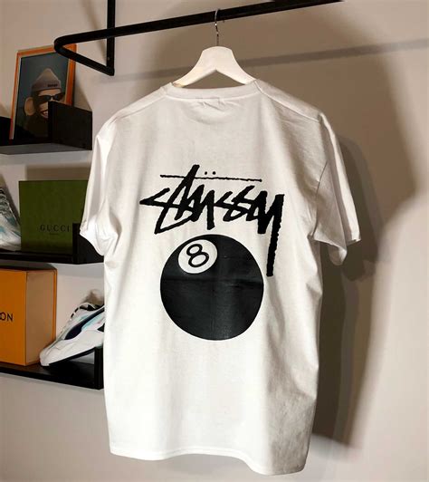 Футболка Stussy 8 Ball (білого кольору): 440 грн. - Футболки Вінниця на Olx
