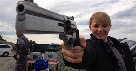 VIDEOS Kick Ass l ascension de Chloë Moretz Premiere fr