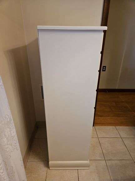 H Refurbished Wood Lingerie Drawer Dresser Kraft Auction Service LLC