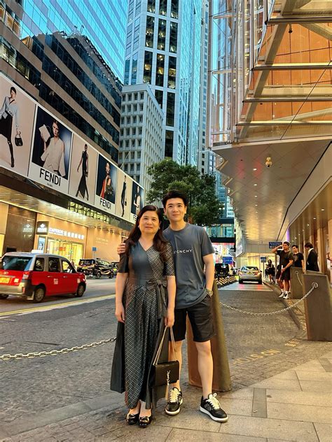 Hai mẹ chồng hot nhất MXH lúc này