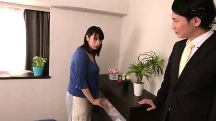 Sultry Milf Miki Aimoto Is A Naughty Asian Amateur Feasting On Cam With Super Steamy Jav