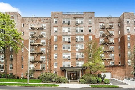 1 Oakridge Place Unit 1m Eastchester Ny 10709 Zillow