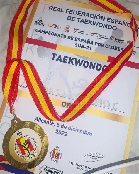 Houda El Haddadi Campeona Nacional de Taekwondo 2022 València Acull