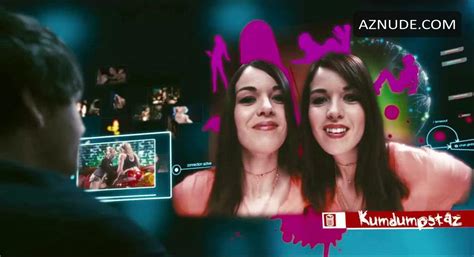 GAMER NUDE SCENES AZNude