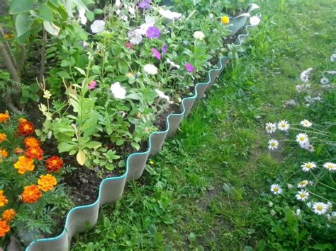 Ограждения для грядок своими руками: 18+ идей с фото