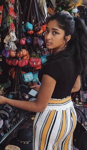 Maitreyi Ramakrishnan Maitreyiramakrishnan Ramakrishnannn Nude Onlyfans The Fappening Plus