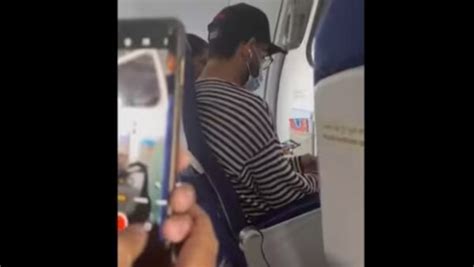 Virat Kohli Flies In Economy Class Netizens Go Gaga Over Viral Video