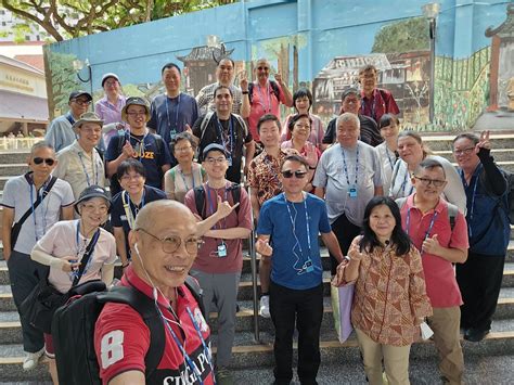 society  tourist guides singapore join  guiding community today
