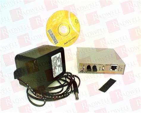AT-MC101XL Communication Converter by ALLIED TELESIS