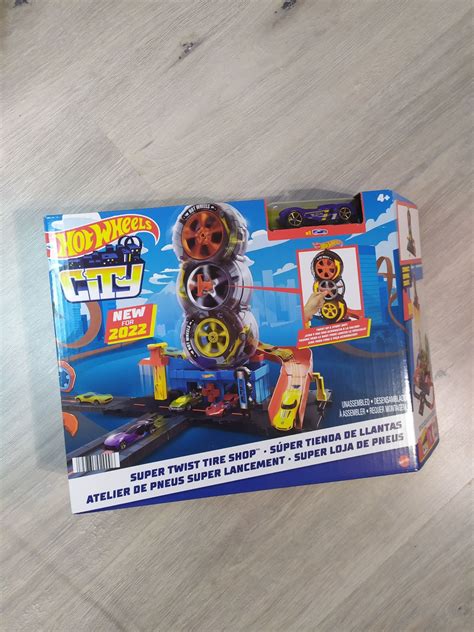 Оригінал hot wheels city карколомні трюки грн Іграшки Київ на Olx