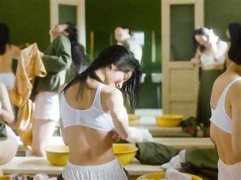 Caiyu Yang Elane Zhong Nude Fang Hua 2017 Video Best Sexy Scene HeroEro Tube