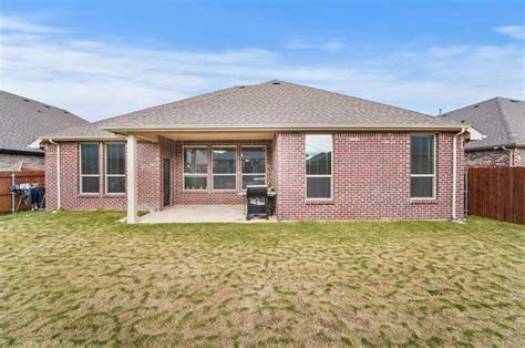 1306 Axis Deer Rd Arlington Tx 76002 Mls 20489332 Redfin