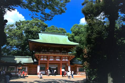 武蔵一宮氷川神社で『十日市』｜2024 ニッポン旅マガジン