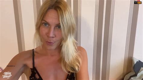 Privates Selfievideo Plug Im Arsch Nur F R Dich Mit Miley Weasel