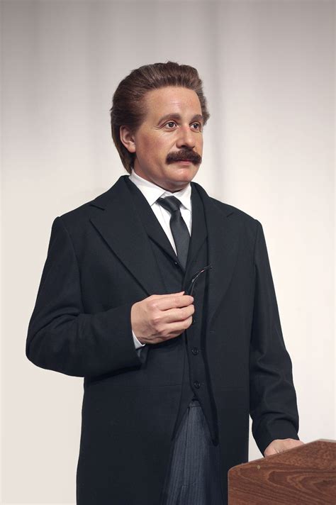 Восковая фигура Альберта Эйнштейна в натуральную величину: отдайте дань ...