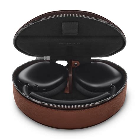 Review: luxury leather AirPods Max case by Woolnut