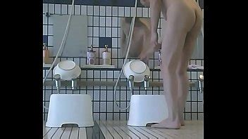 Ducharse Con Penikuri De La Tachuela De La Entrepierna XVIDEOS