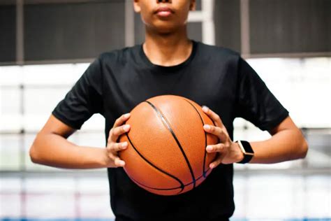 Bagaimana Cara Memegang Bola Basket Rintiksedu Id