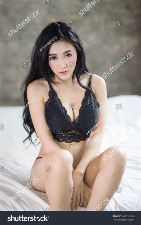 Sexy Woman Lingerie Posing Her Bed Stock Photo Shutterstock
