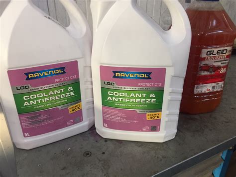 Замена антифриза и установка прищепки на актуатор. — Skoda Octavia RS ...